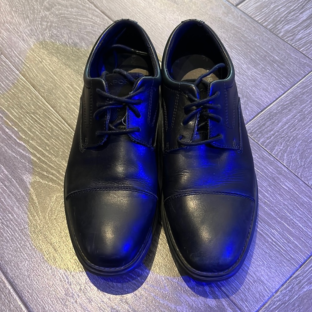 Rockport Mens Black Shoes worn twice size 7